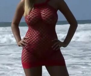 Molten platinum-blonde marketa posing for swimsuit elation
